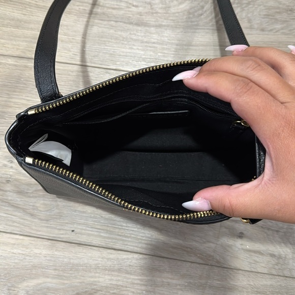 Marc Jacobs The Commuter Crossbody - Picture 4 of 14